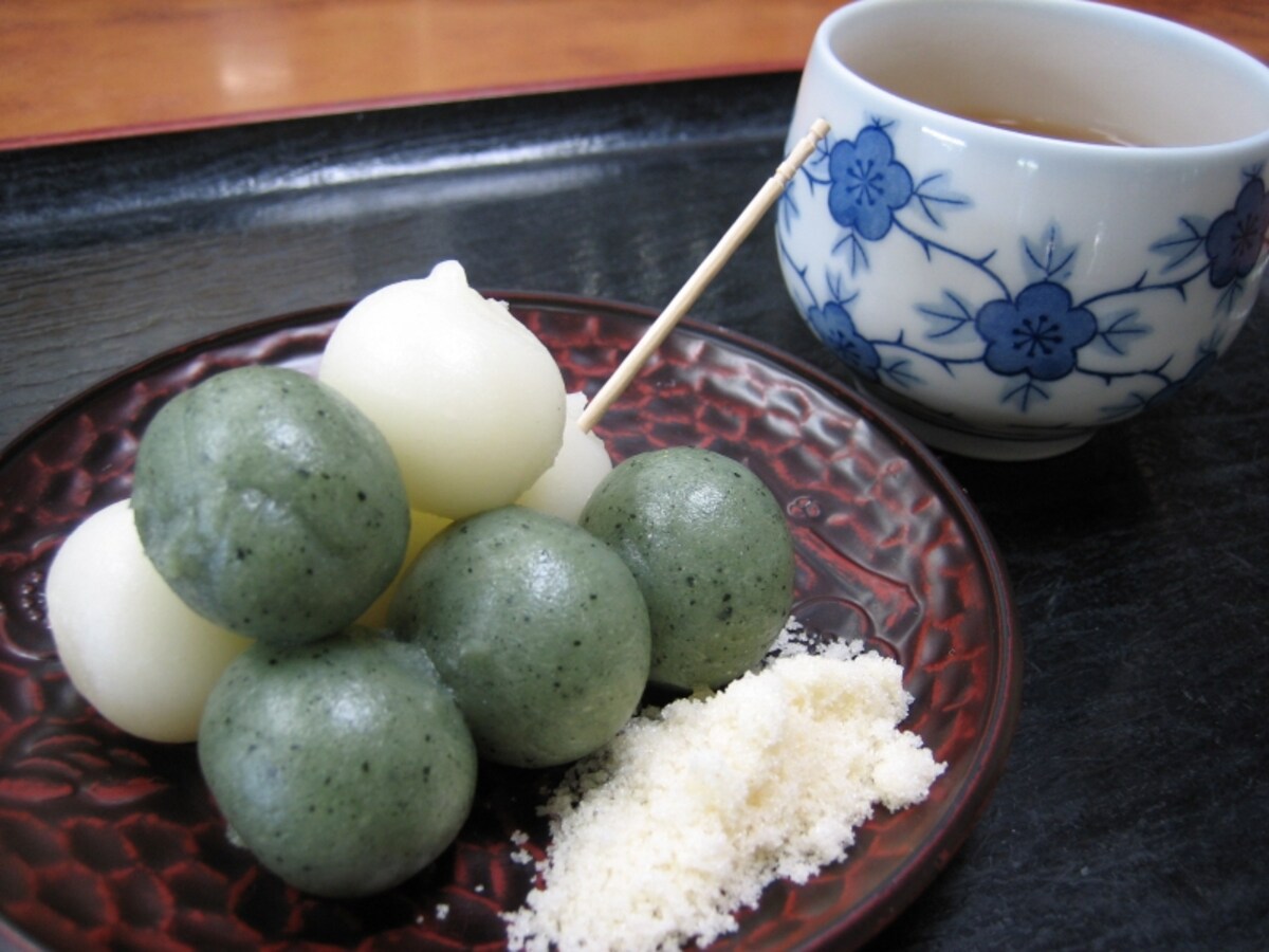 兼六だんご