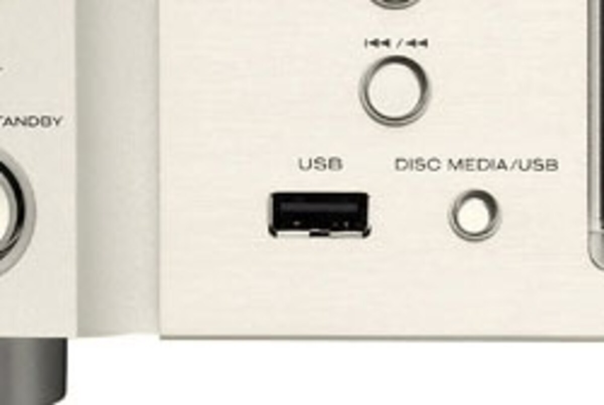 アナログかデジタル接続かは、良く調べないと分らない事が多い。USBなら間違いなくデジタル接続。
