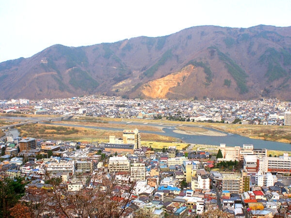 戸倉上山田温泉全景