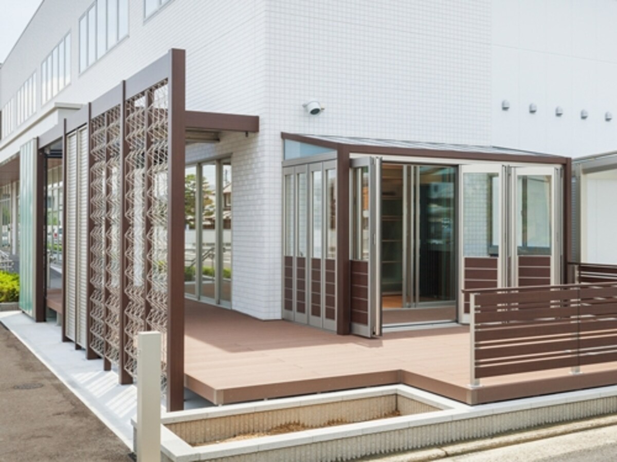 　[TOTO　DAIKEN　YKK AP　高松コラボレーションショールーム]　