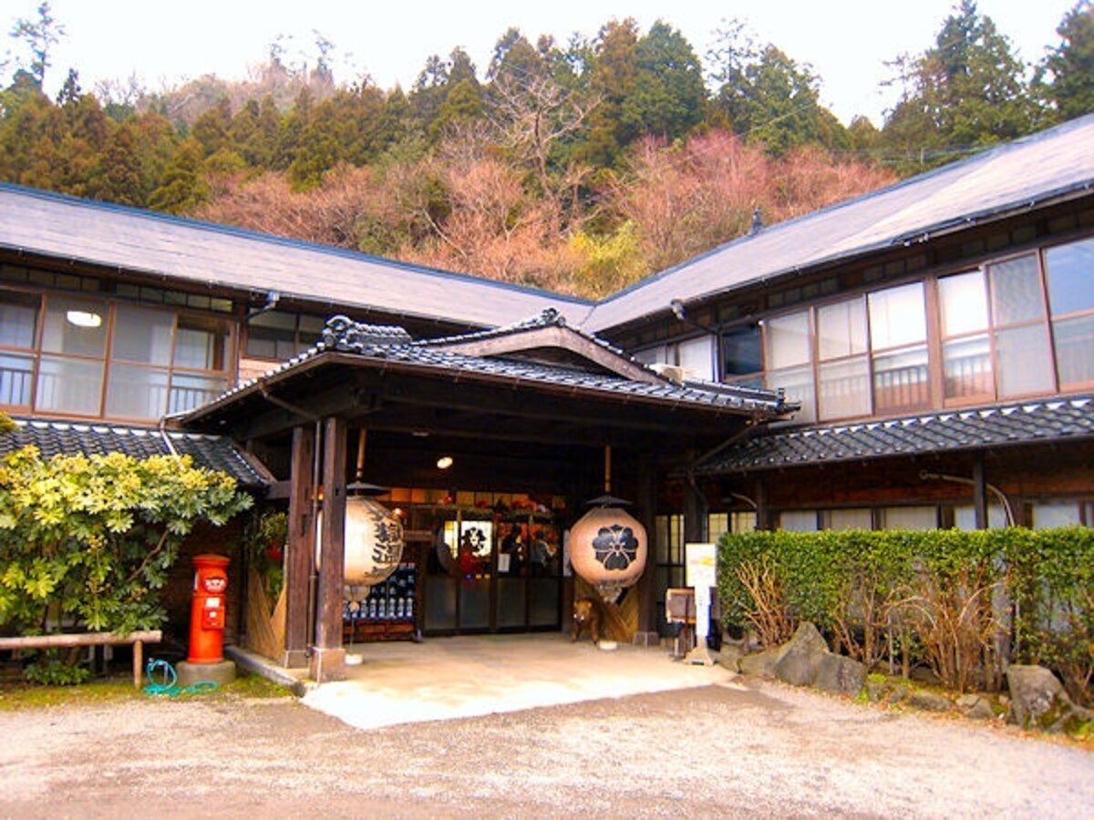 地獄温泉清風荘玄関
