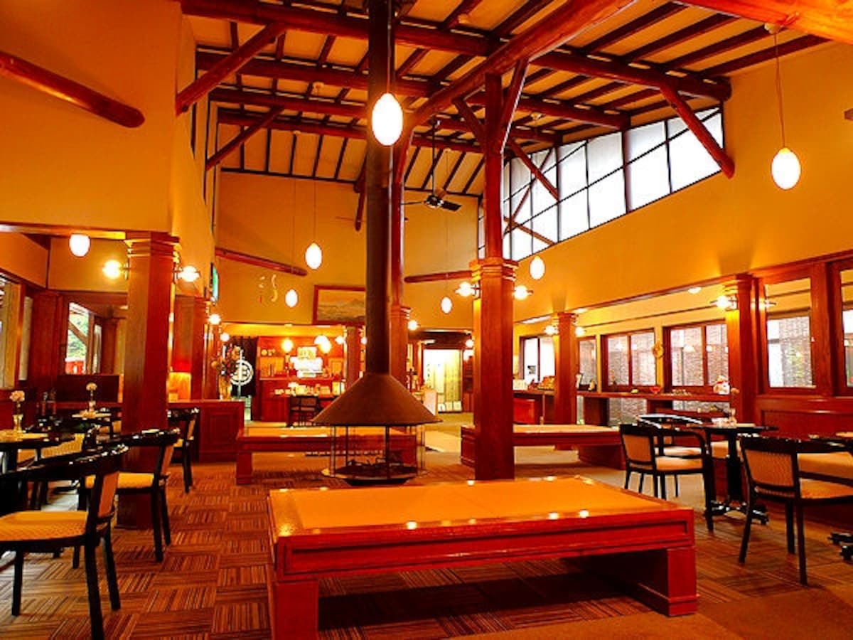 垂玉温泉山口旅館ロビー