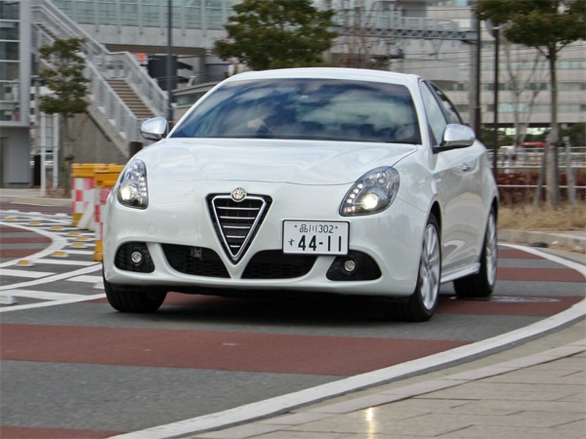 アルファロメオジュリエッタ