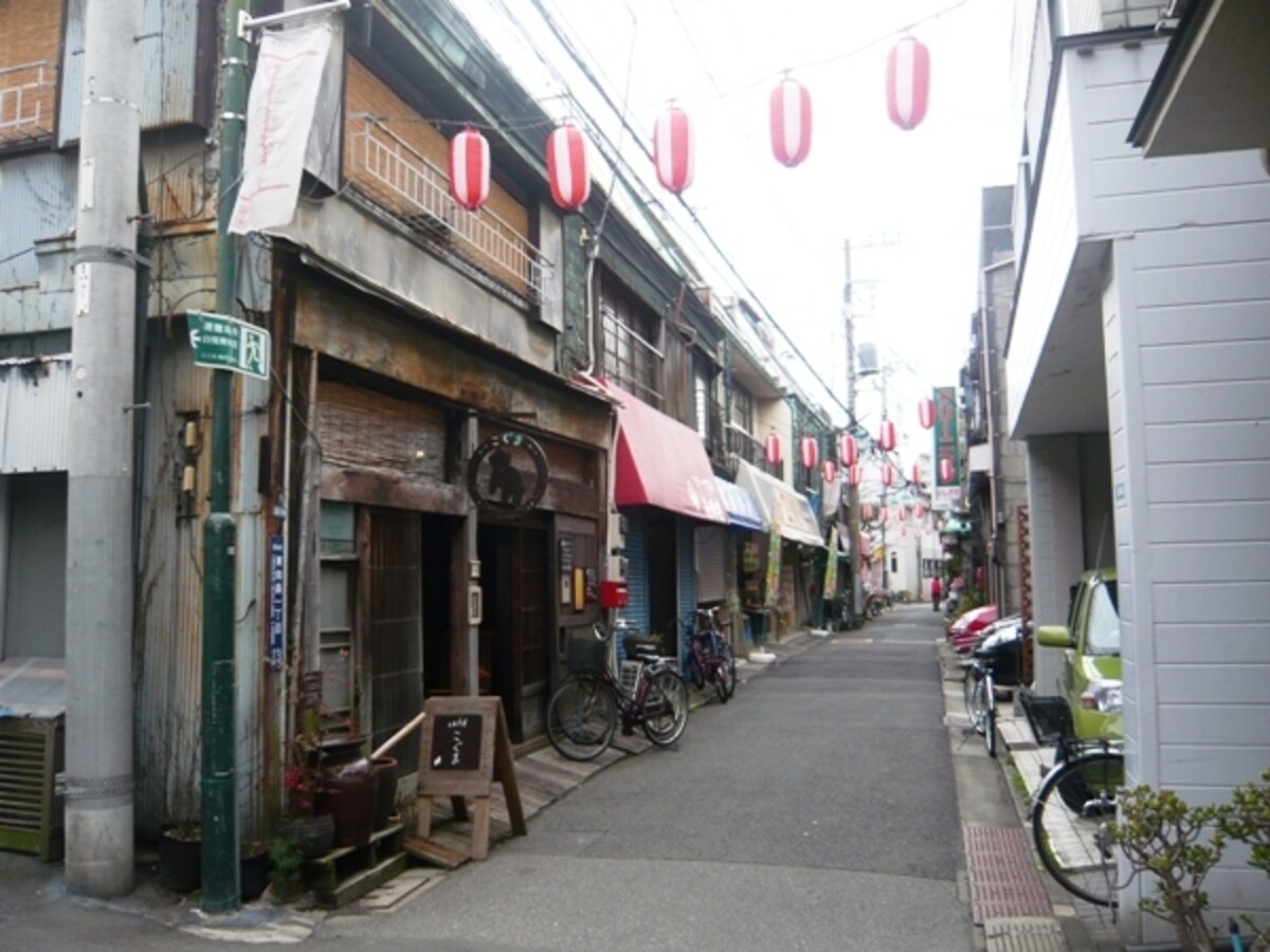 鳩の街通り商店街