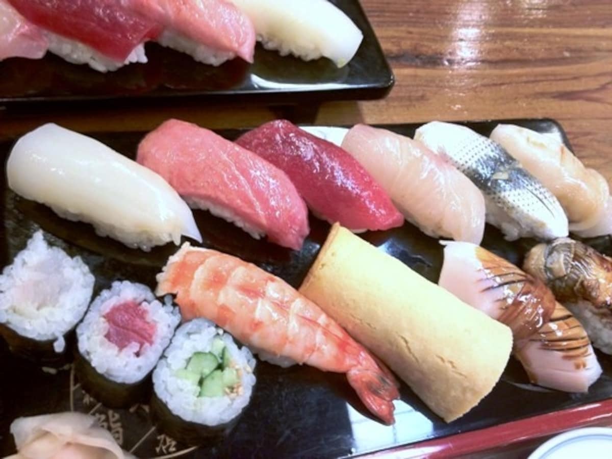 にぎりずし大（2310円）