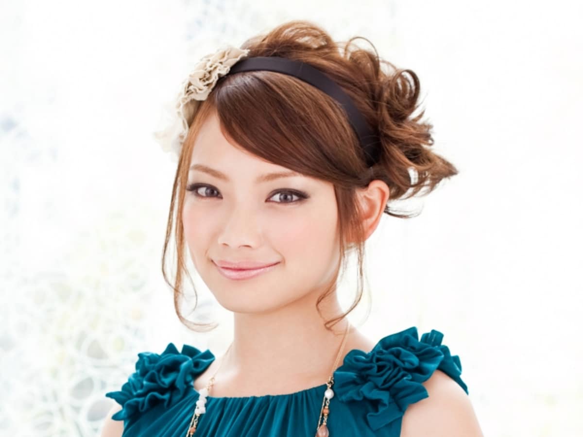 ミディアムパーティヘアアレンジ