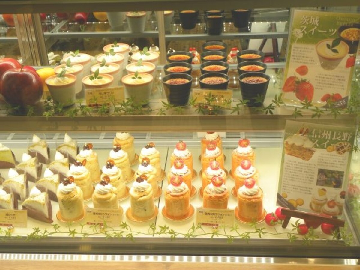 「ヨロイヅカファーム トーキョー」限定の長野スイーツ「信州米粉シフォン」と茨城スイーツ「干し芋プリン」