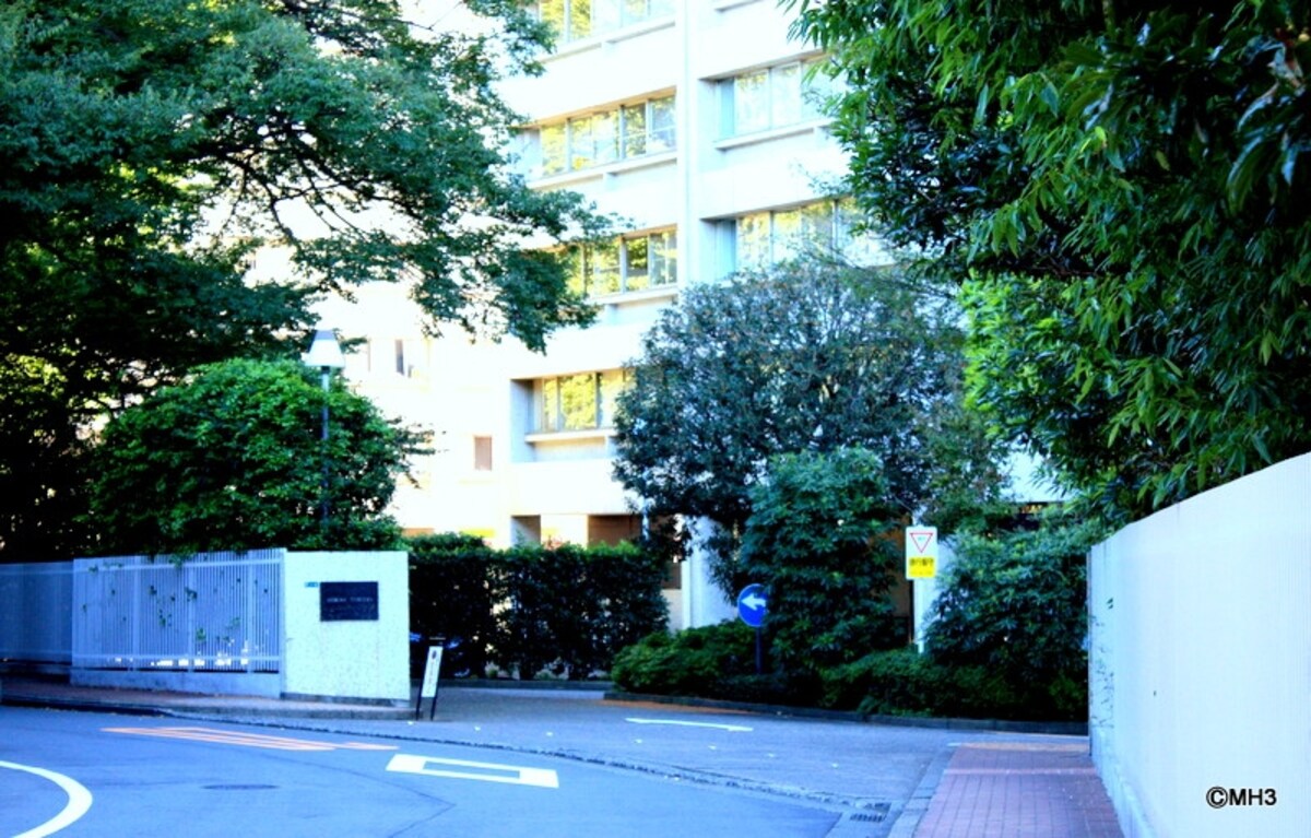「広尾タワーズ」