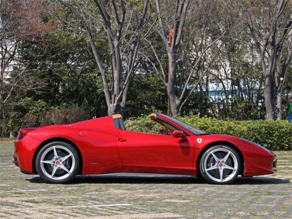 フェラーリ458スパイダー