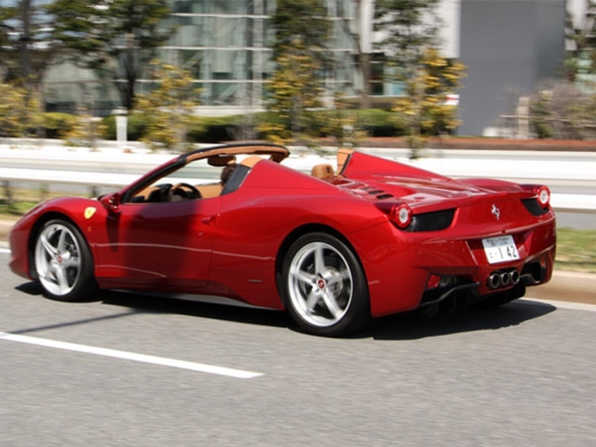 フェラーリ458スパイダー