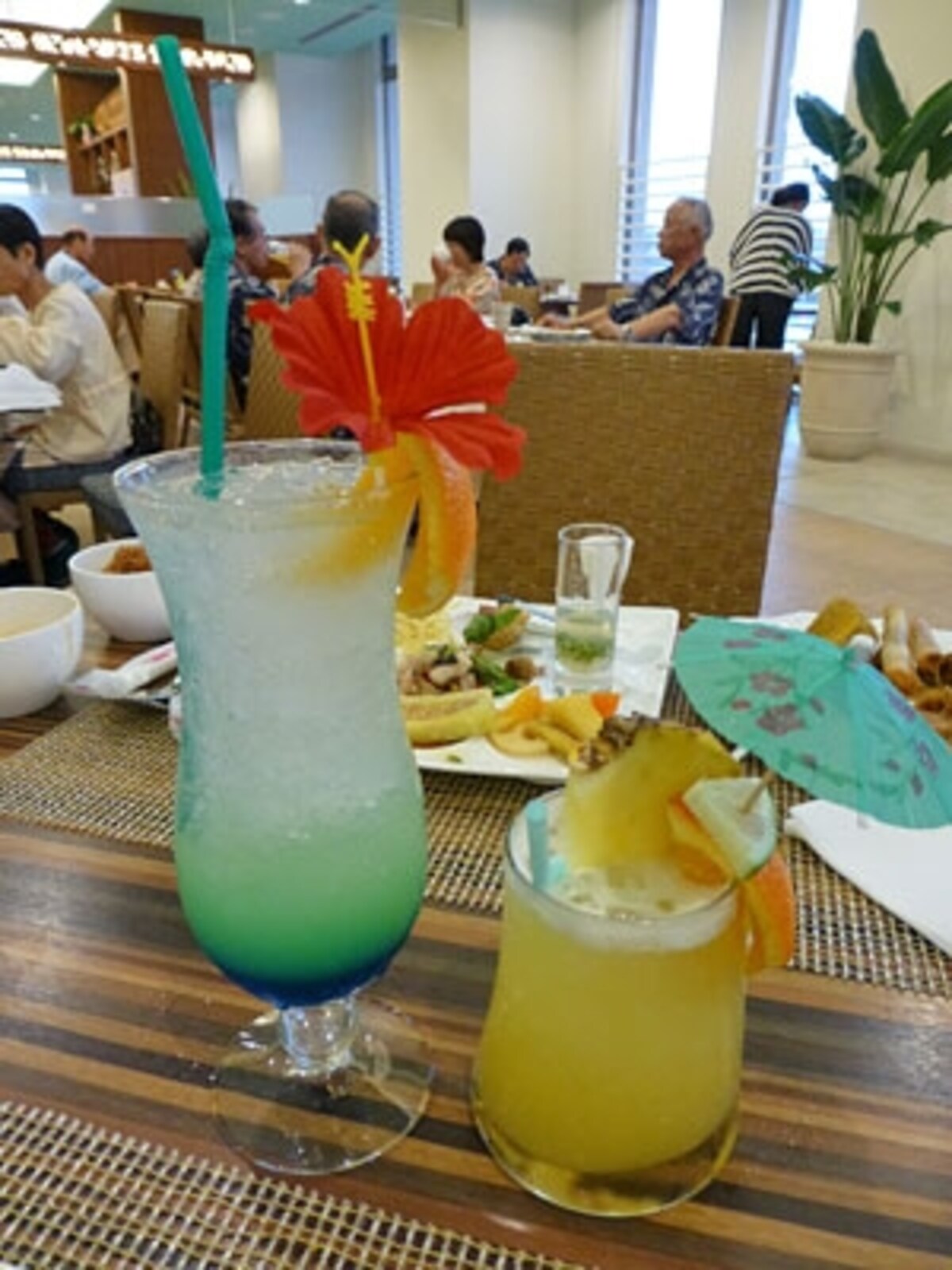 カクテル