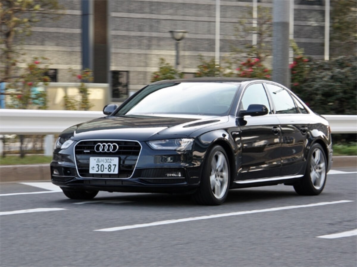 アウディA4