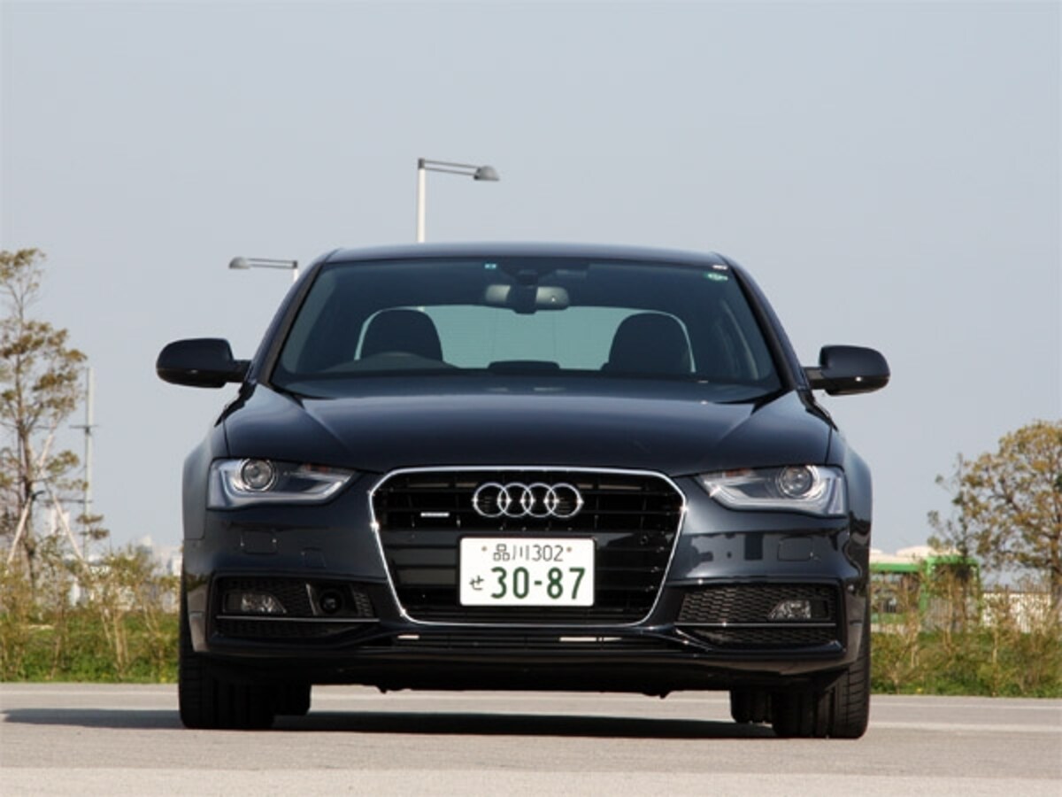 アウディA4