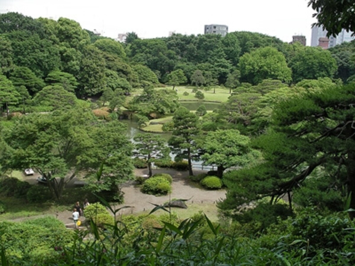 六義園