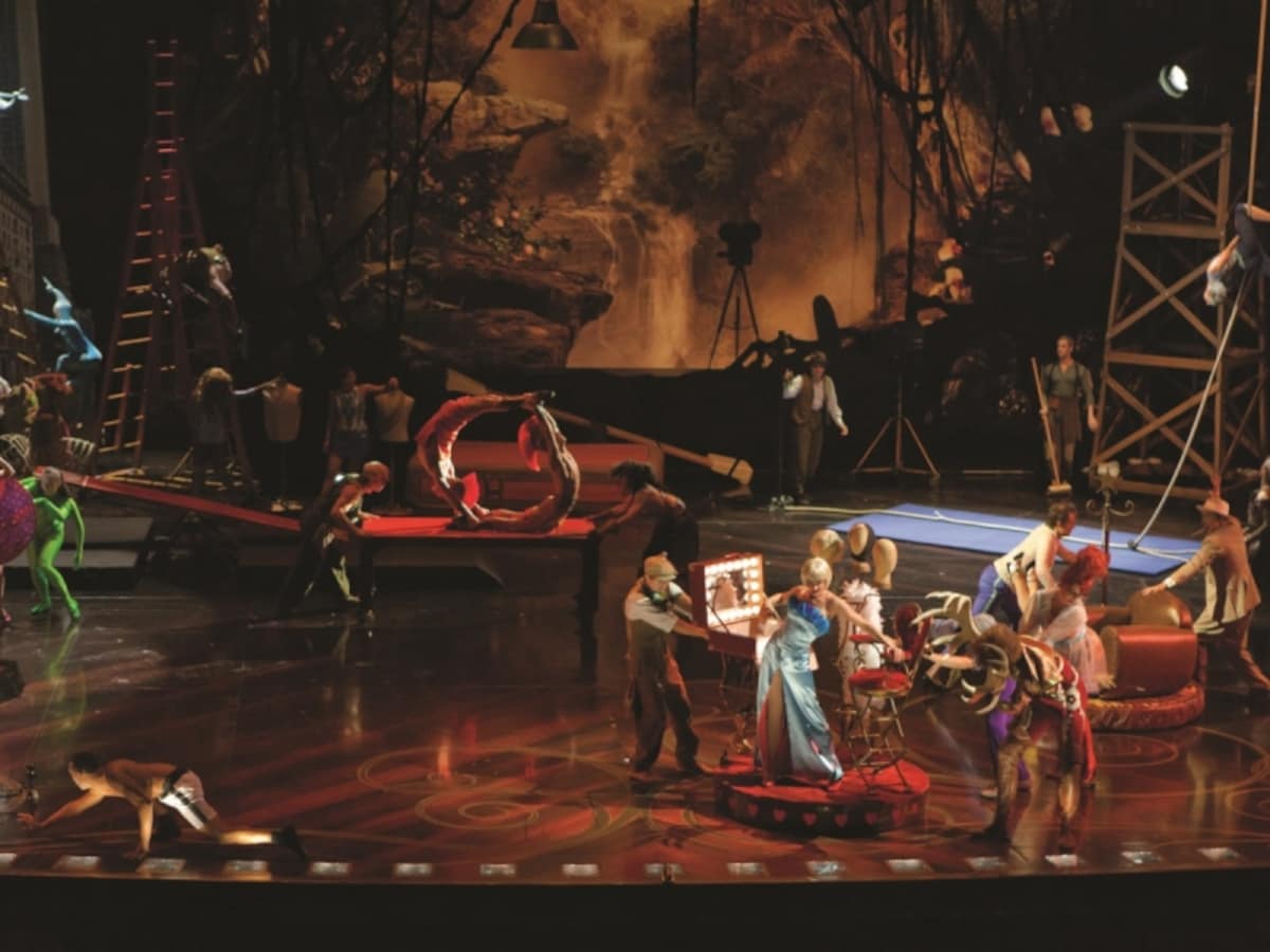 摩訶不思議な世界！　Matt Beard ? 2011 Cirque du Soleil