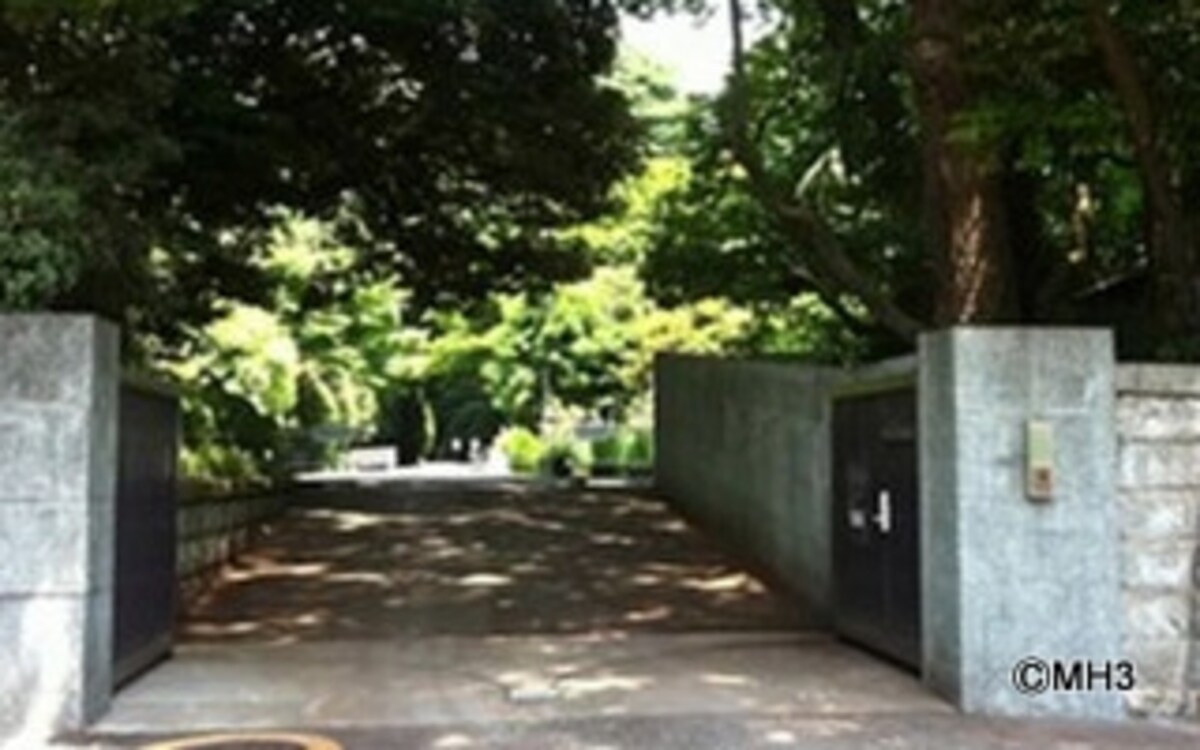 八ツ山の「開東閣」