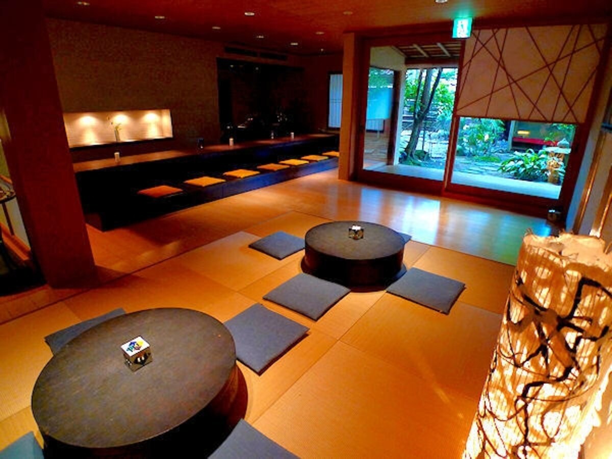 山代温泉 星野リゾート 白銀屋ロビーラウンジ