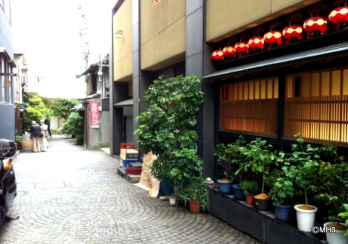 風情ある神楽坂の町並み