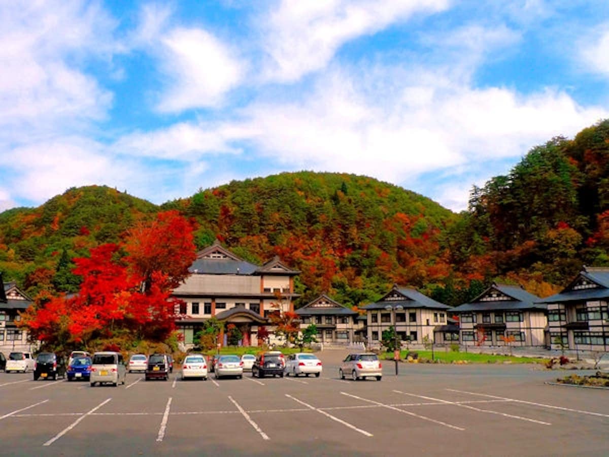 山の神温泉 優香苑 外観