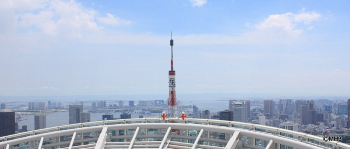 東京タワーの特別展望台（地上250m部分）と目線は同等？