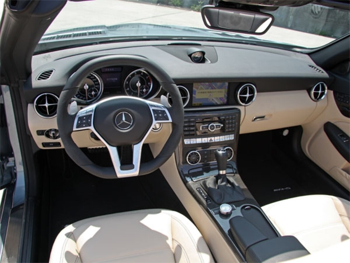 M・ベンツSLK55AMG