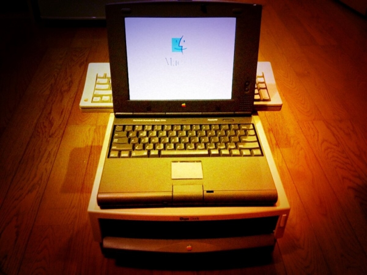 「PowerBook Duo2300c」と「Duo Dock」