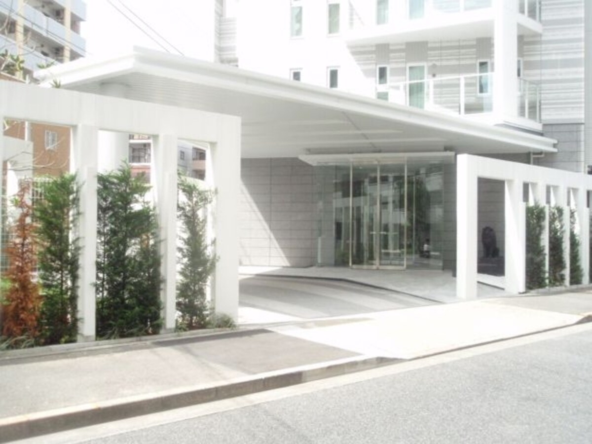 ライオンズ町田マークスフォートのエントランスファサード