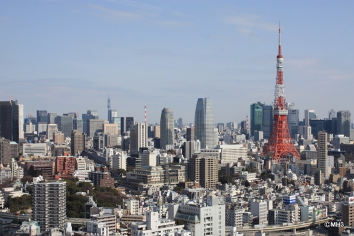 元麻布ヒルズの最上階から。スカイツリー、愛宕グリーンヒルズ、東京ツインパークスといった建物がひと方向に収まっている