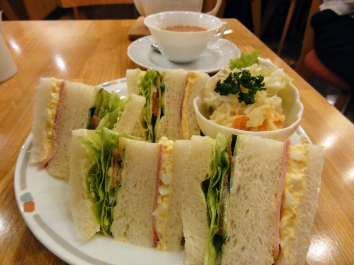 紅茶に合うサンドイッチですよ