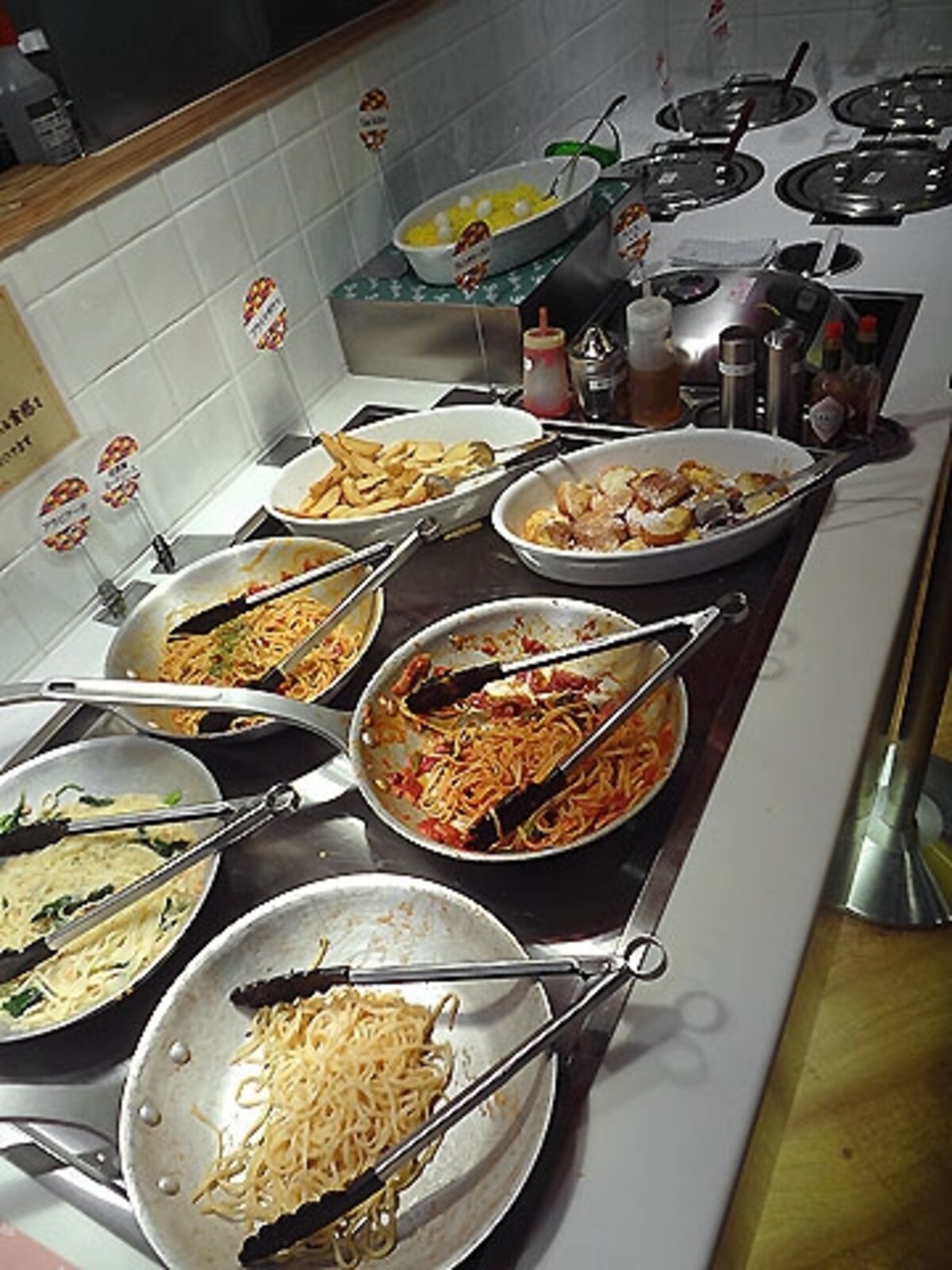 スイーツパラダイス 料理台