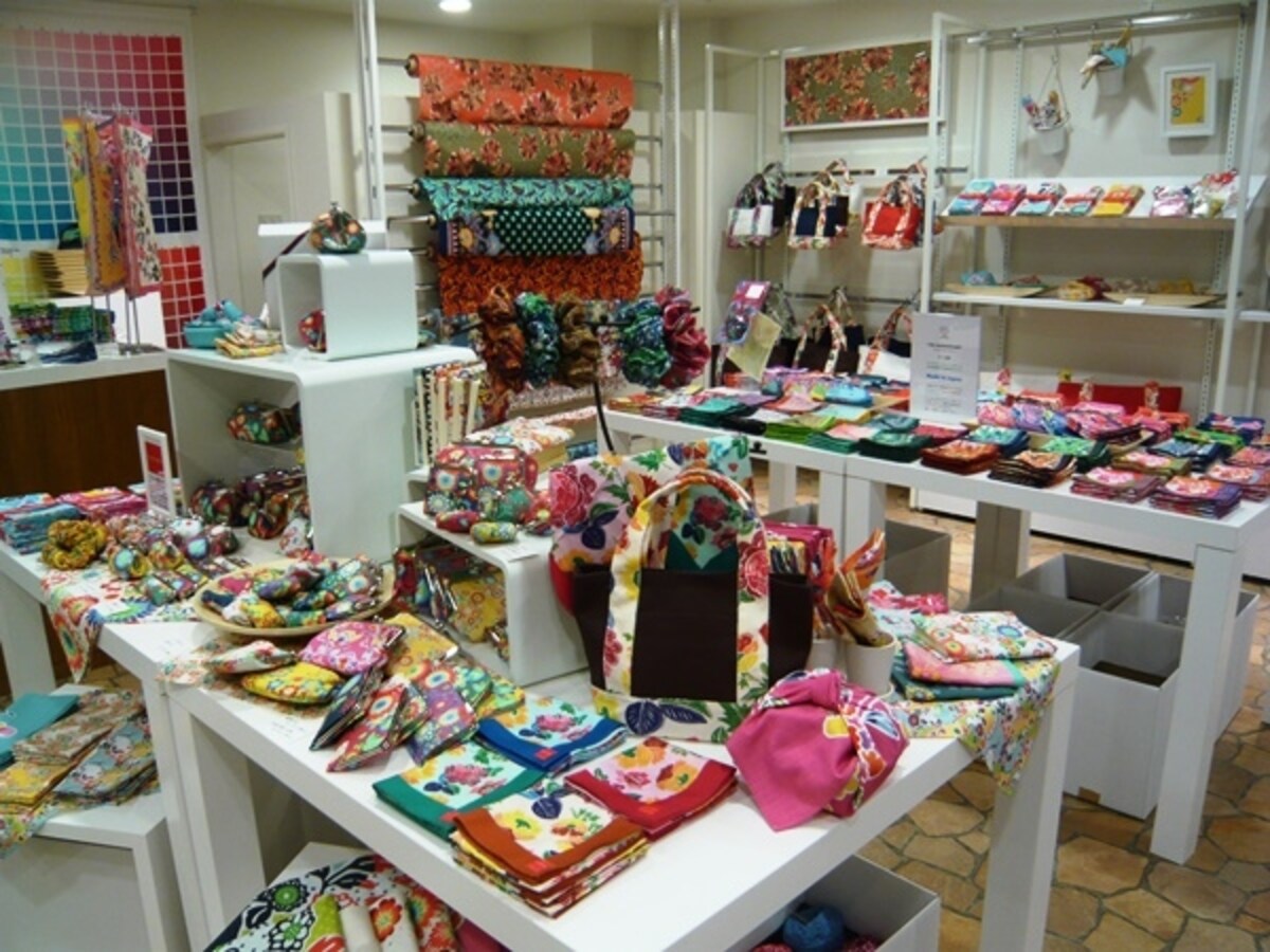 KUKURUの店内