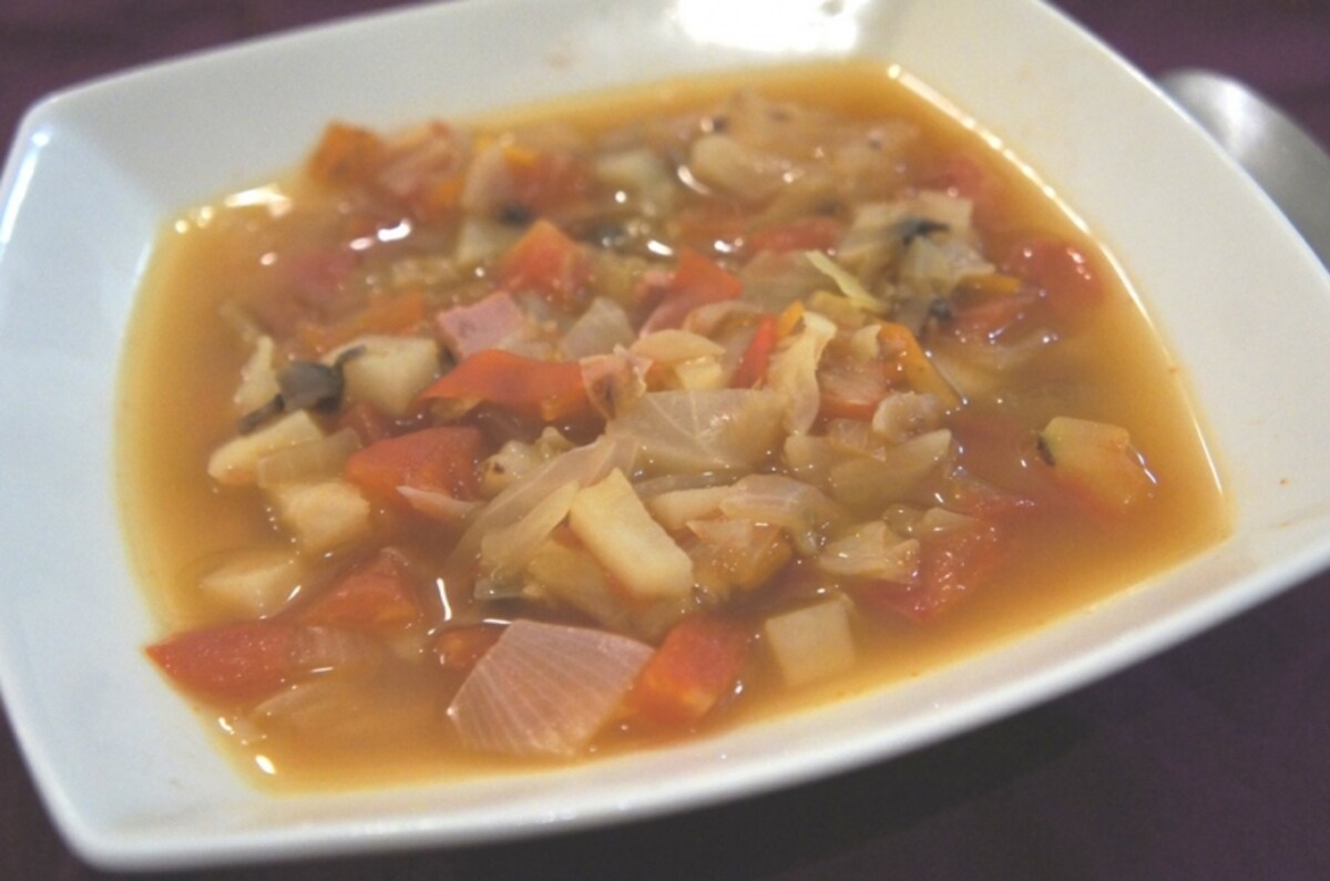 たっぷり野菜のミネストローネ