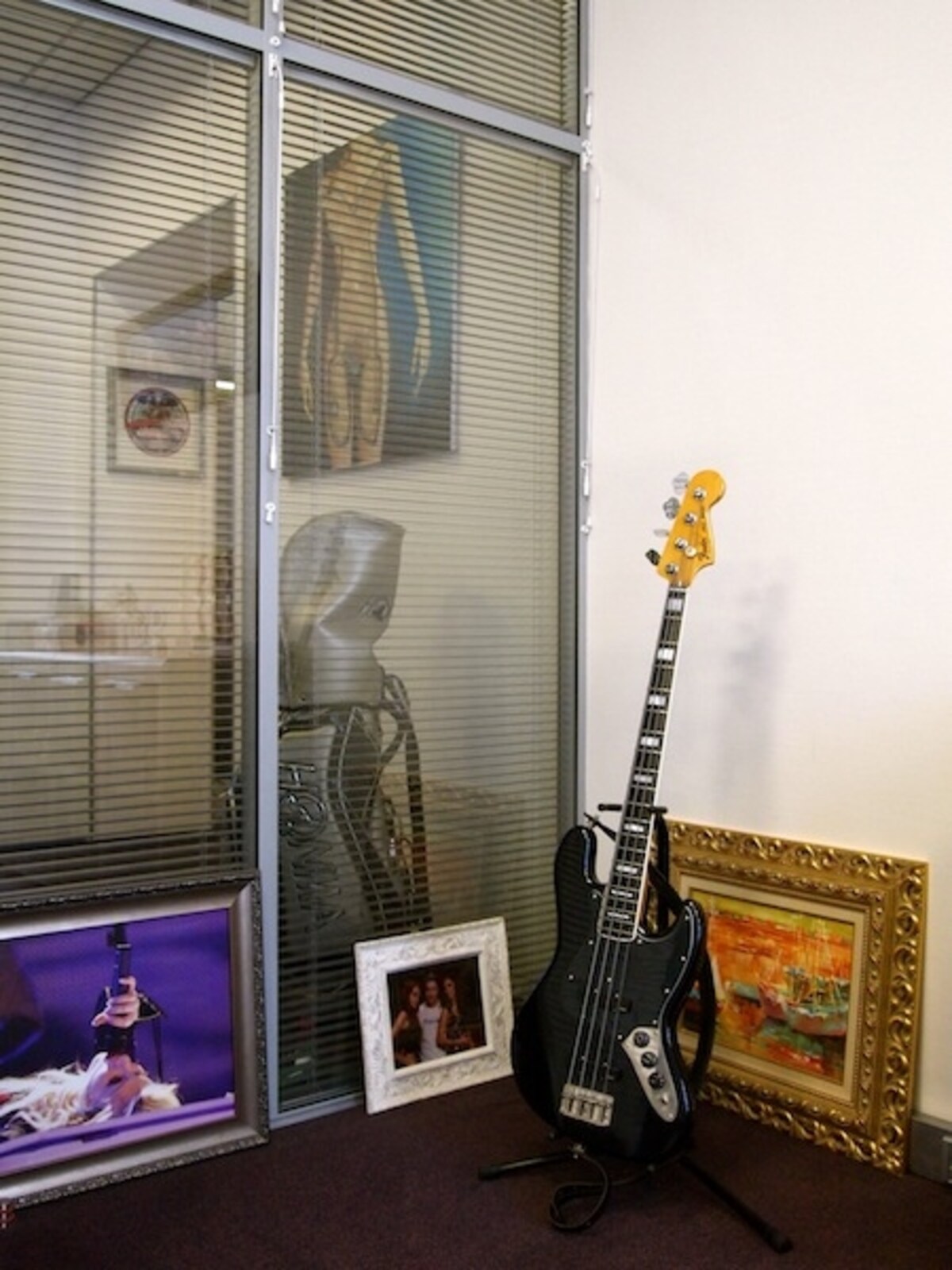 mamamusic office