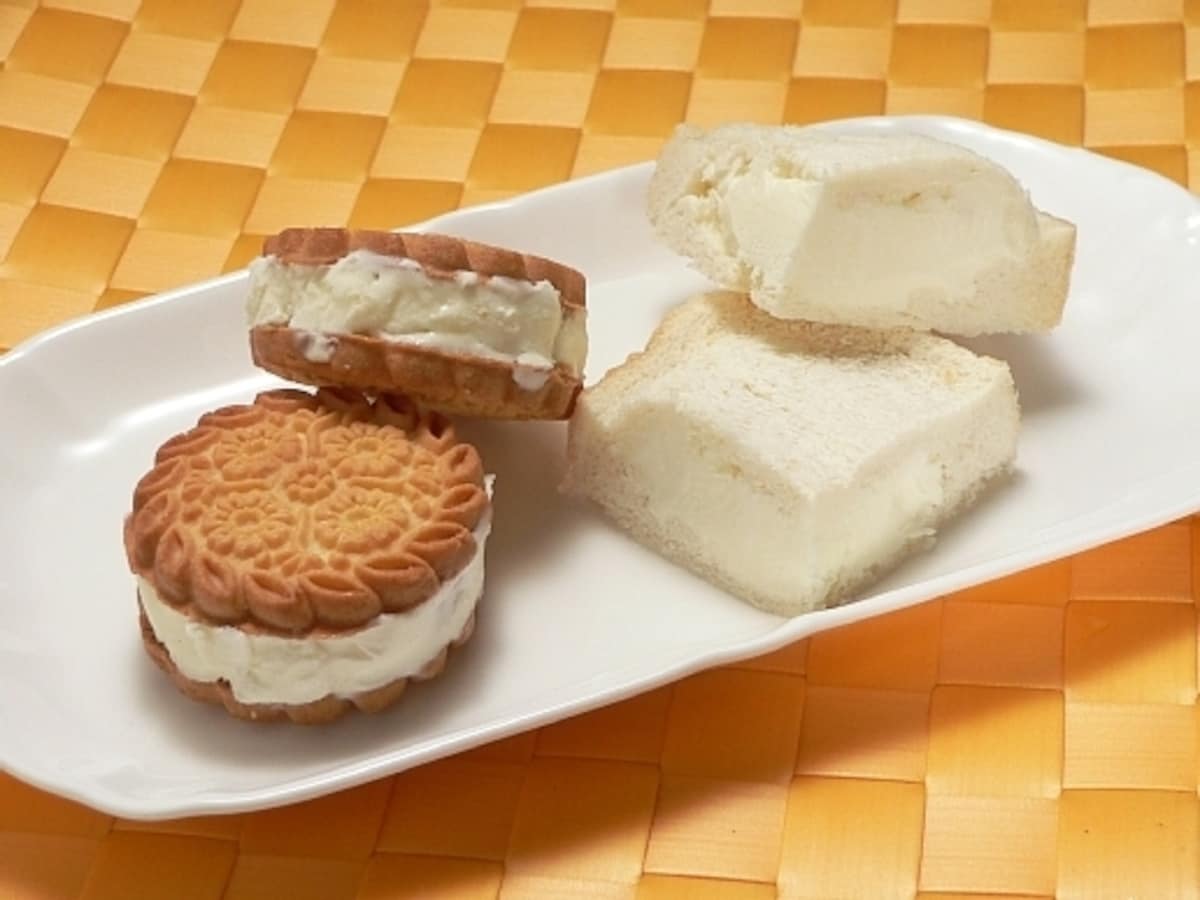 食パンでもビスケットでも！ アイスクリームサンド