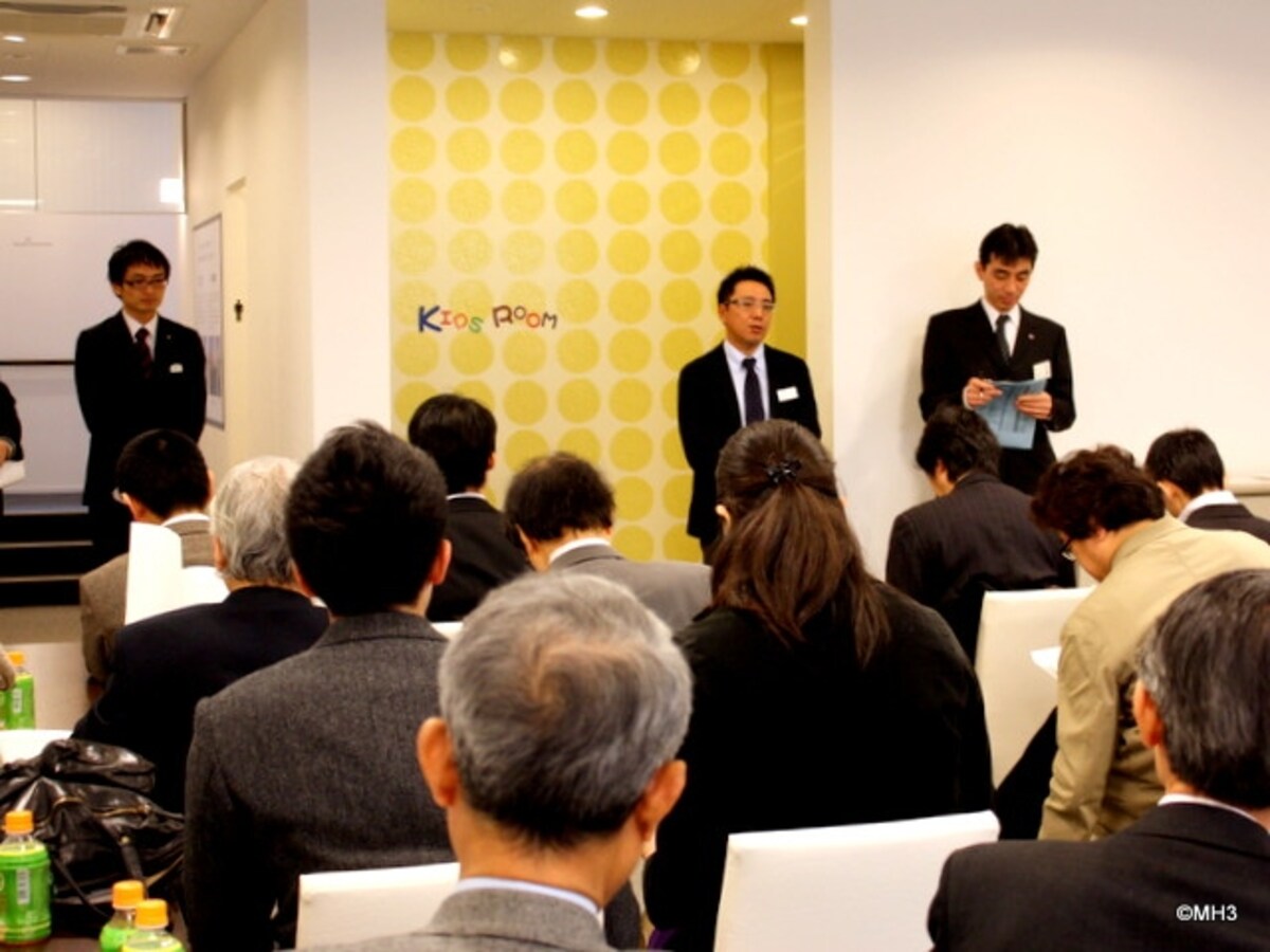 記者発表会の様子