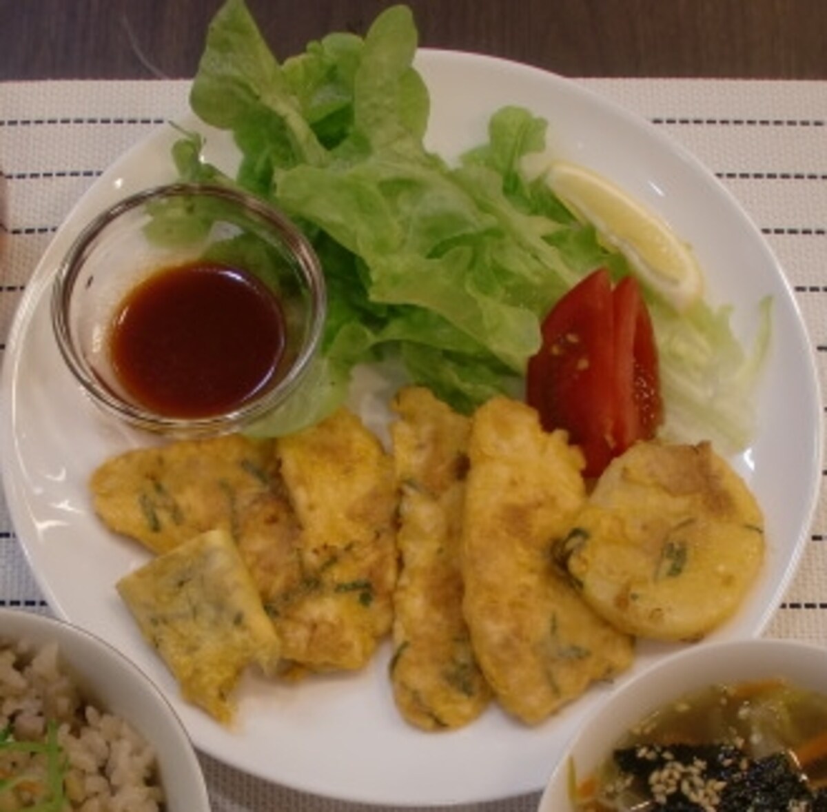 鶏ささみと長芋の黄金焼 コチュジャンソース