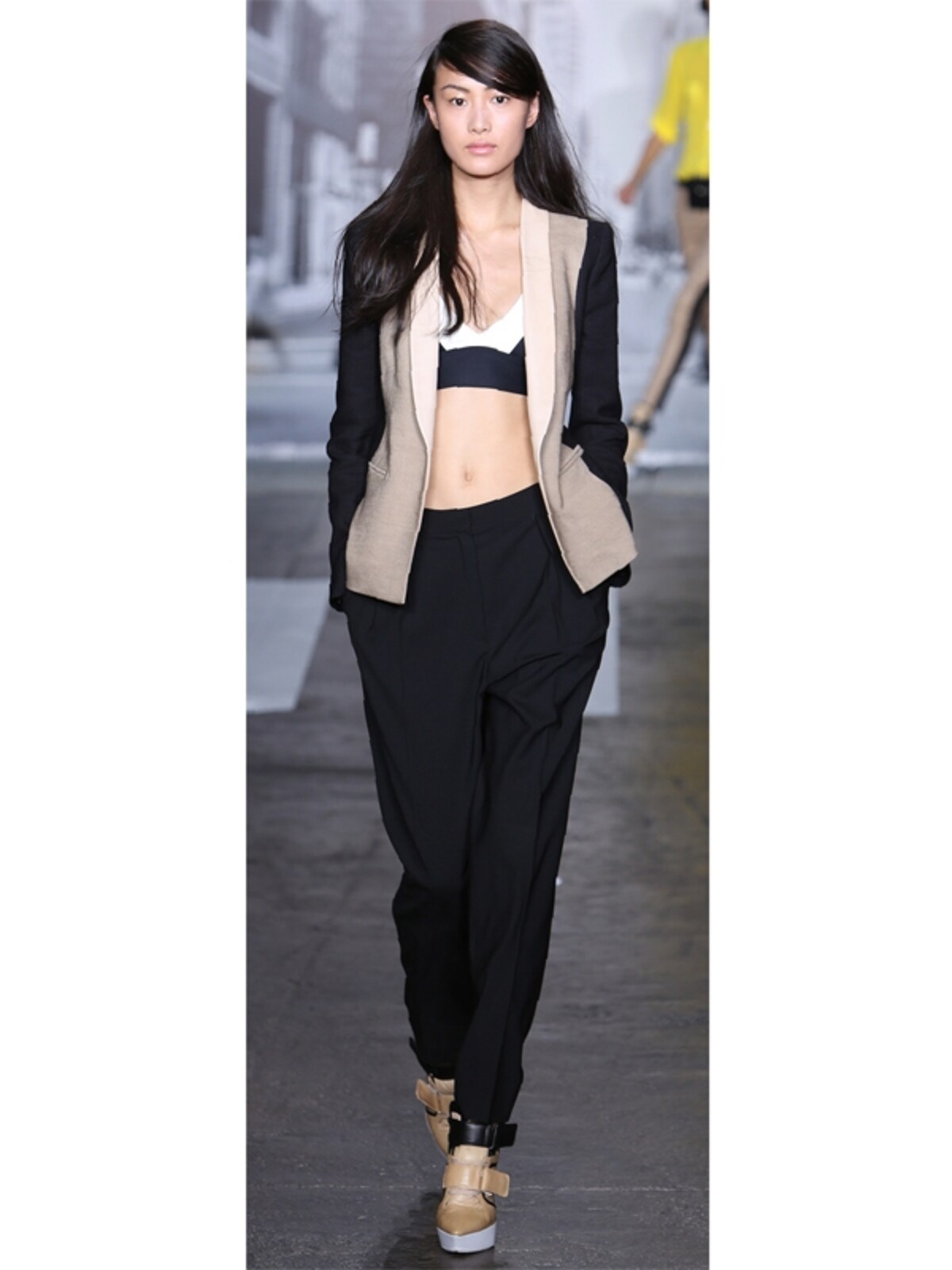 DKNY 2013春夏NYコレクション