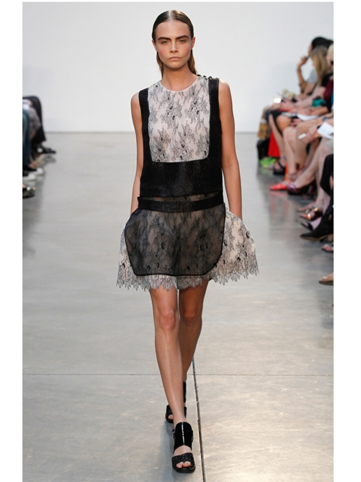 THAKOON 2013春夏NYコレクション