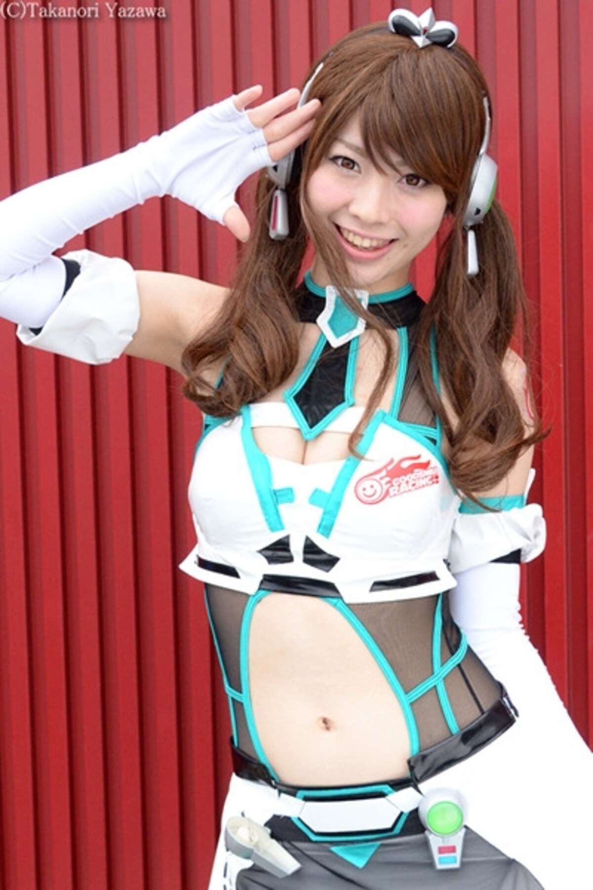蒼井晴香／レーシングミクサポーターズ