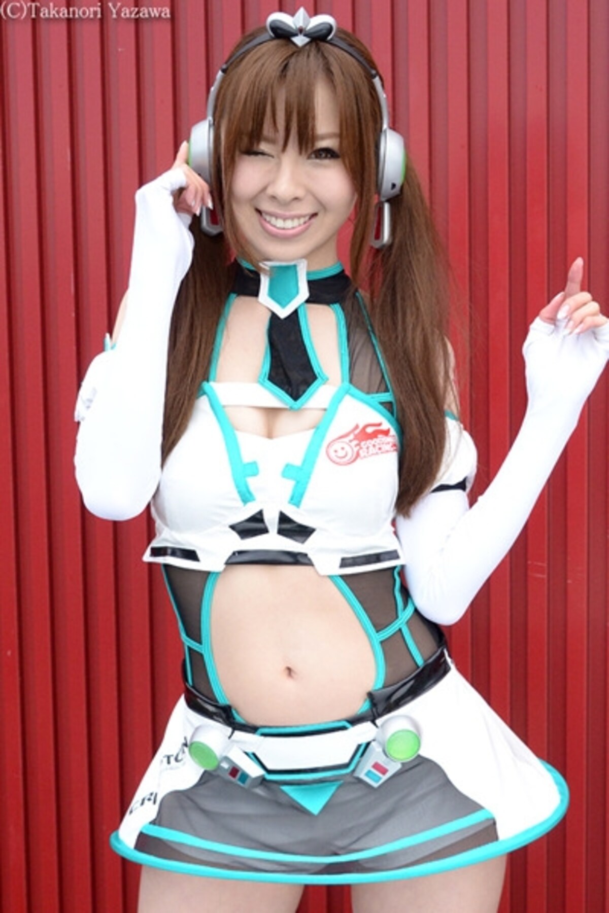 鴻上聖奈／レーシングミクサポーターズ