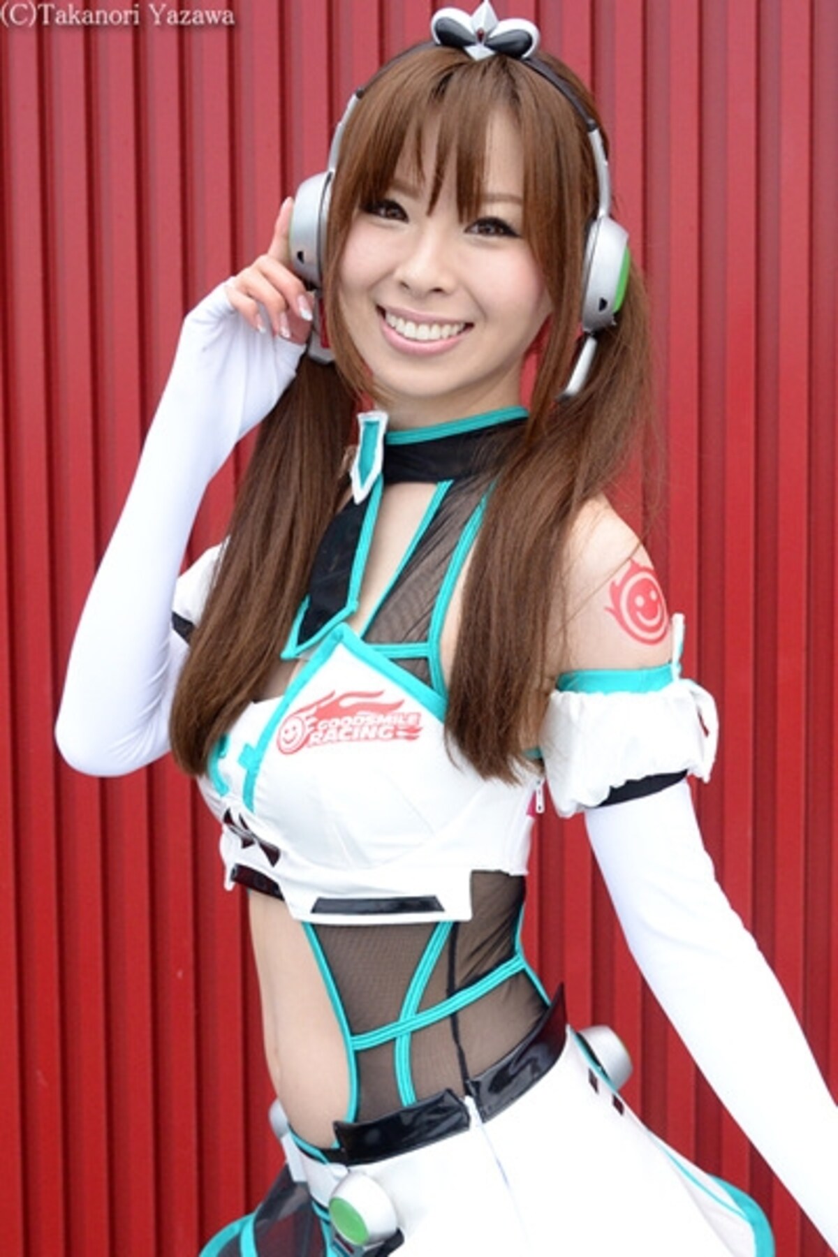 鴻上聖奈／レーシングミクサポーターズ