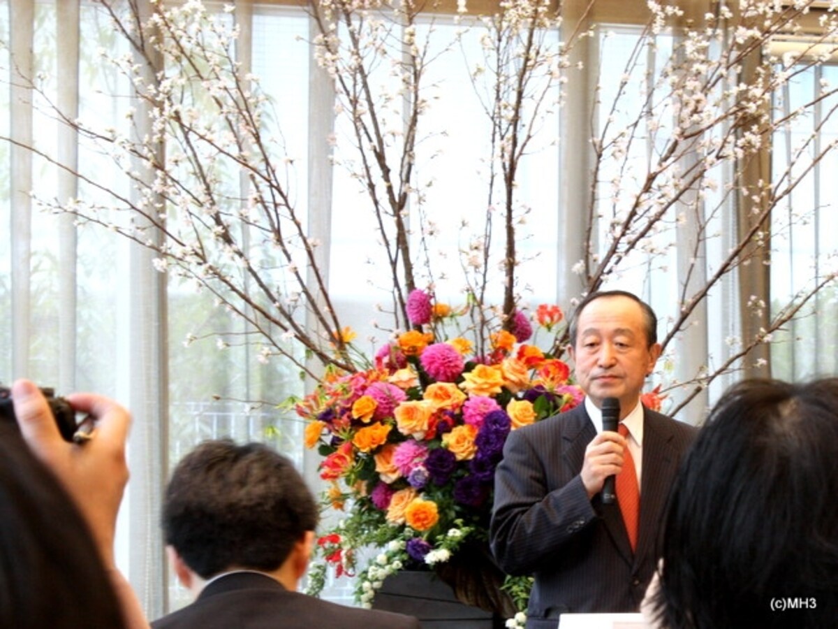 「グラン」発表会＜取締役社長八木橋氏＞