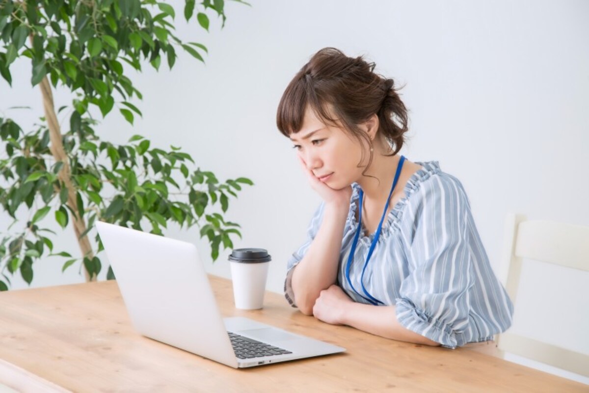 そんなに贅沢していないはずなのに、なんでお金が貯まらないんだろう……？