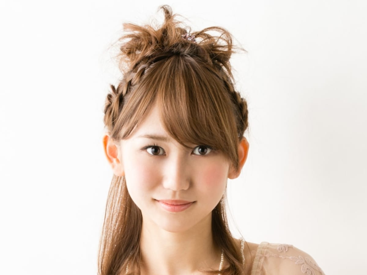 ミディアムヘアパーティアレンジ