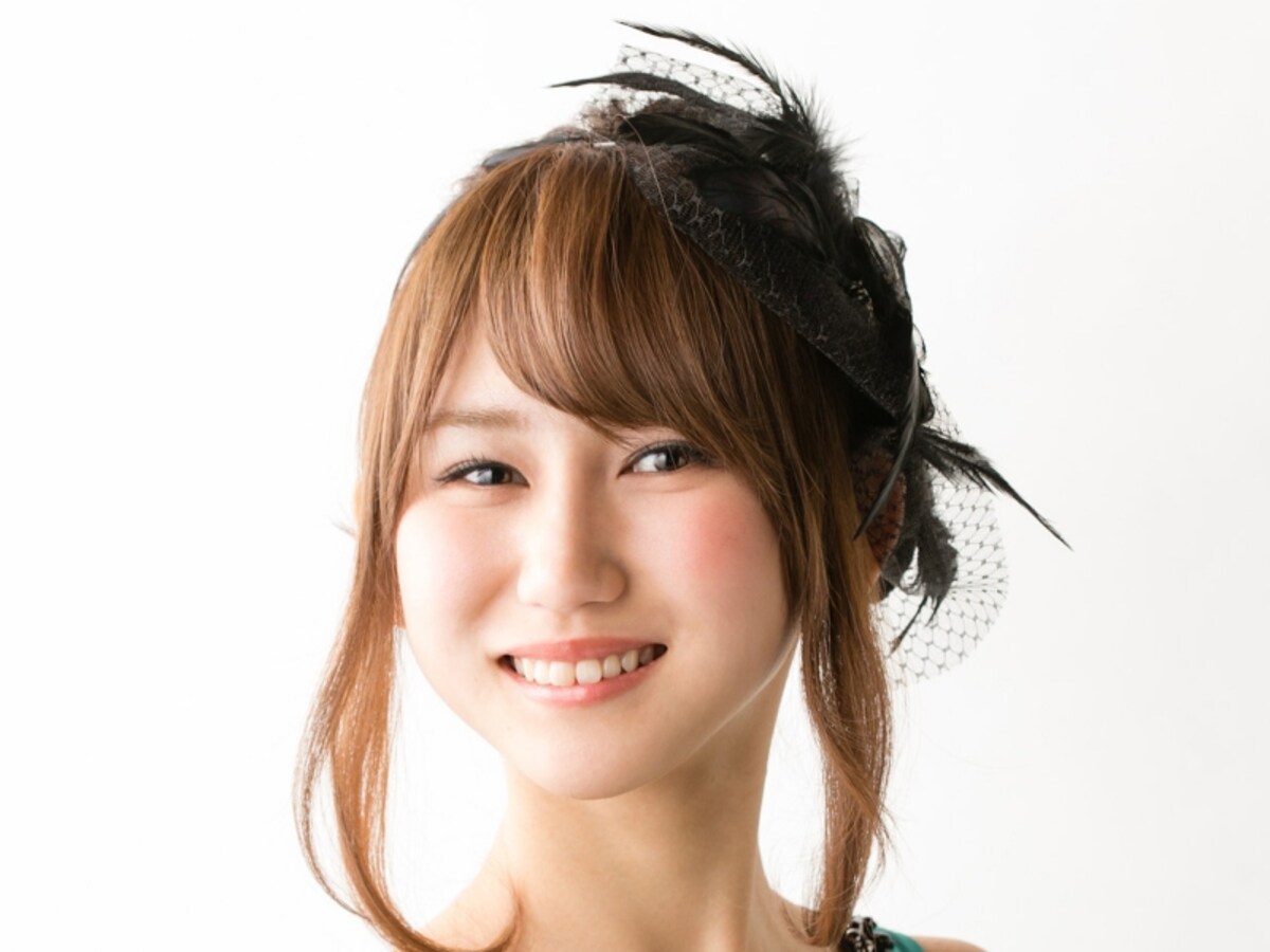 ミディアムヘアパーティアレンジ