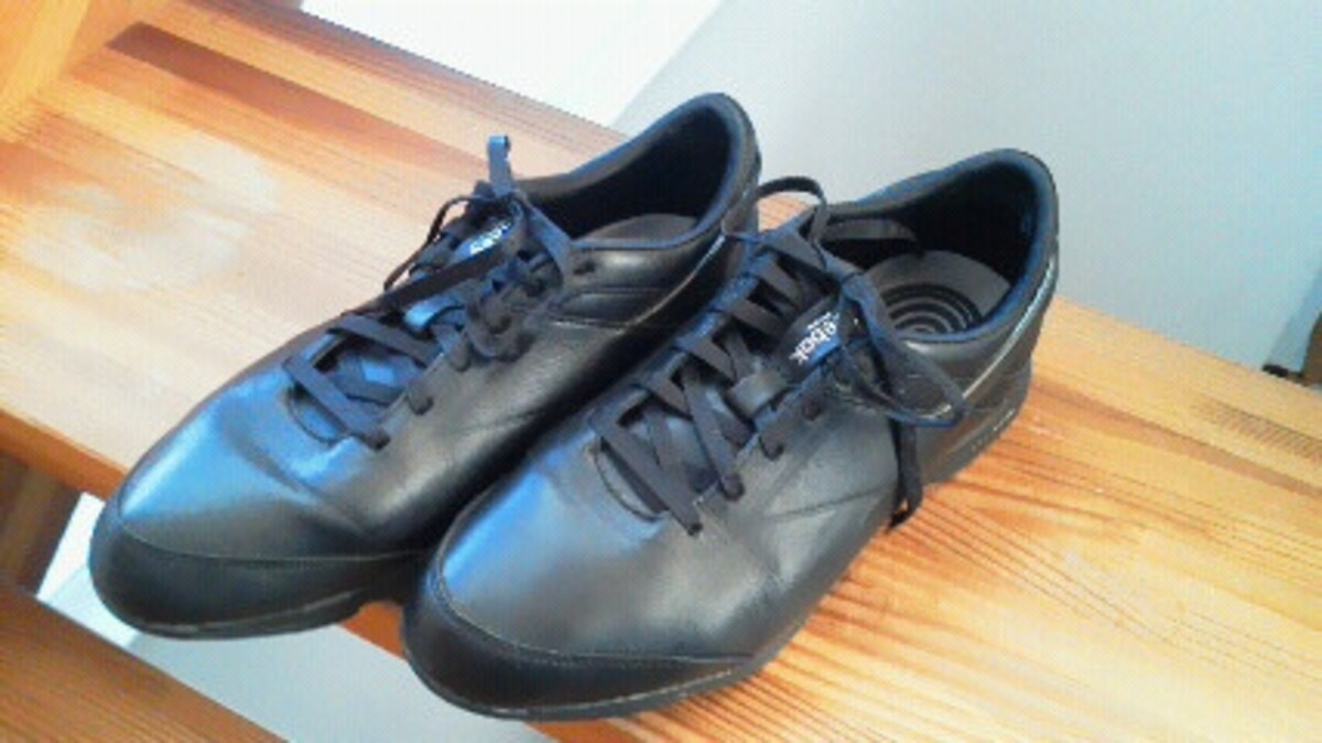 ReebokのEASYTONE
