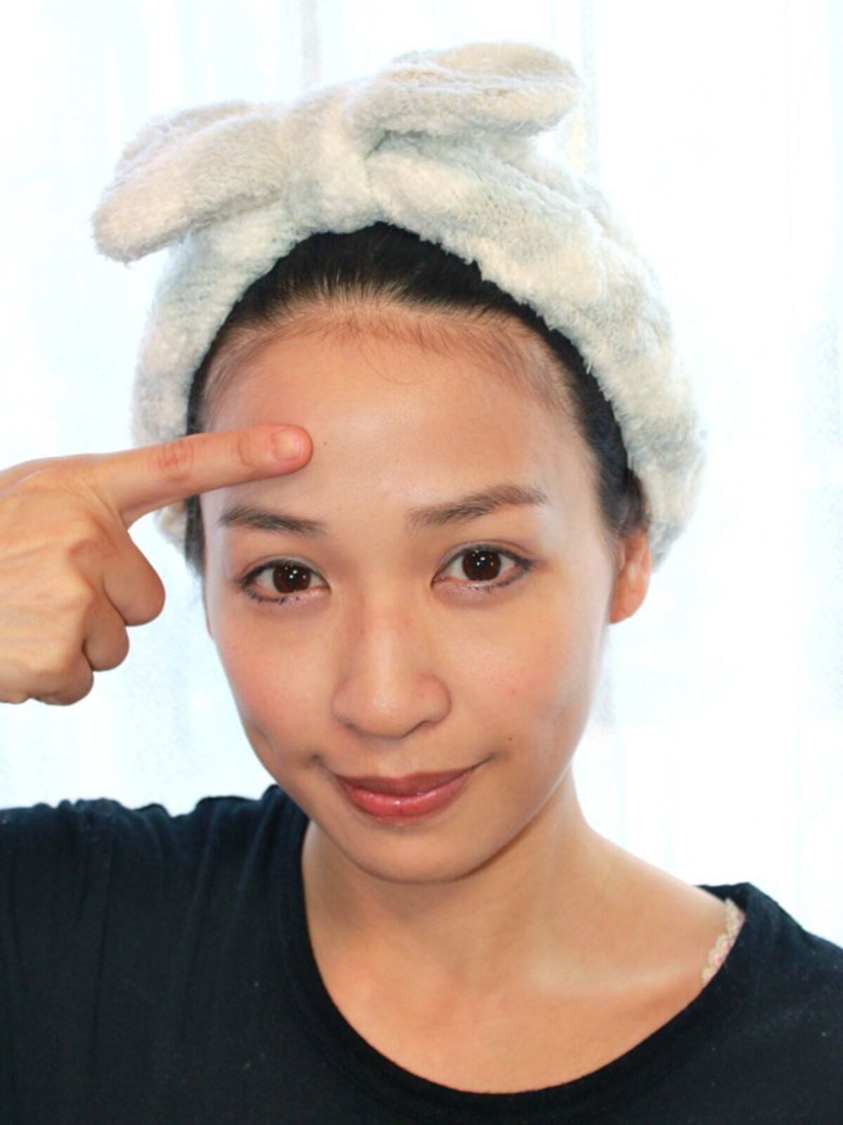 リンパを流す位置を確認します