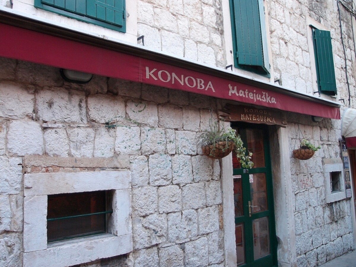 コノバ・マテジュスカ（Konoba Matejuska）