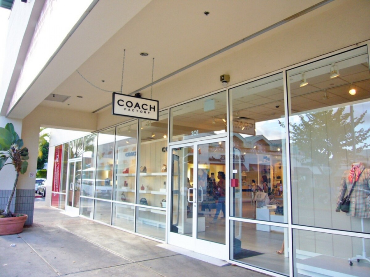 COACH