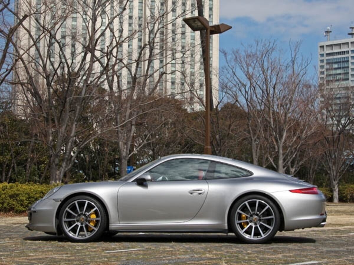 ポルシェ911カレラ4S